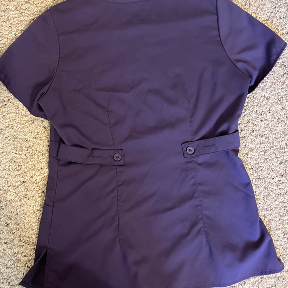 Greys Anatomy purple scrub top - Picture 2 of 4